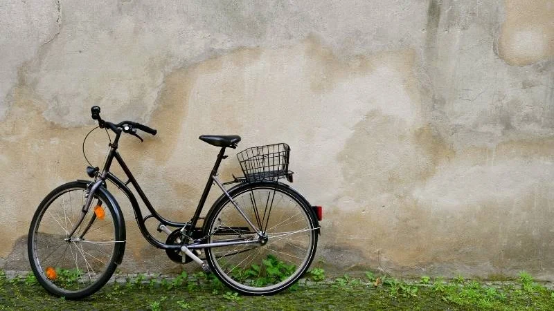 keep the bike standing