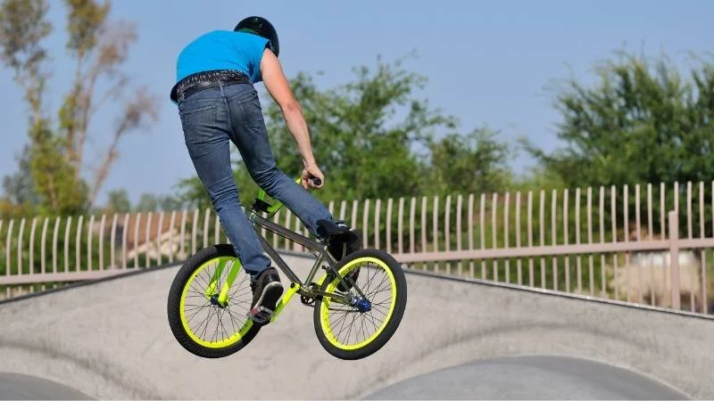 bike wear for urban or stunt bike
